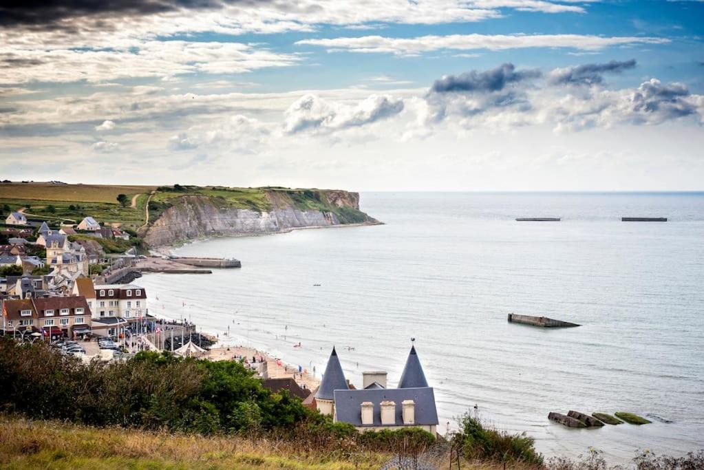 Le Joffre - Studio Sur La Digue En Centre Ville Arromanches-les-Bains Exterior foto